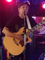 Julius Labatutprivat